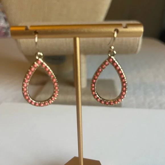 Elegant Gold and Coral beaded Teardrop Earrings - Picture 1 of 6
